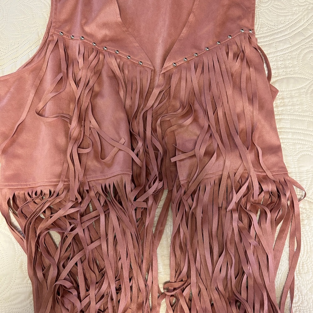 ✂️Women's Fringe Vest in Pink ✂️ - Picture 4 of 11